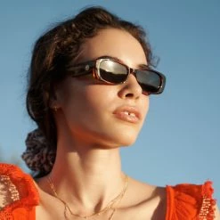 Le Specs Unreal! Rectangular Sunglasses - Tortoise